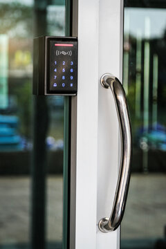 Door access control keypad with keycard reader