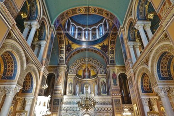 Fototapeta na wymiar The Metropolitan Cathedral of the Annunciation (Metropolis or Mitropoli), the Greek Orthodox cathedral of Athens