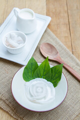 Coconut jelly and coconut milk