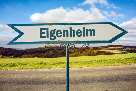 Schild 251 - Eigenheim