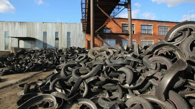 A huge dump of used tires