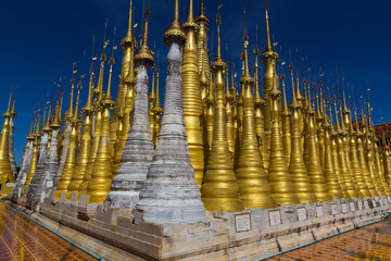 Shwe Indein Pagoda, Inle lake, Myanmar