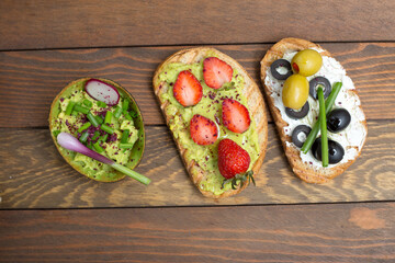 Breakfast toast on wooden table