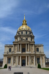 Fototapeta na wymiar Paris - Dome des invalides (Napoleon tomb)