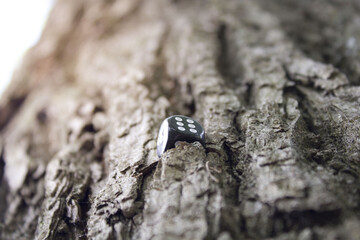 game cubes on the tree