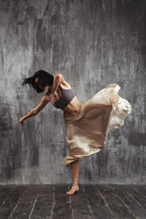 Fototapeta premium Beautiful ballet dancer