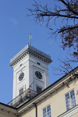 Fototapeta na wymiar Lviv Town Hall clock tower