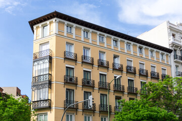 Obraz premium street view of downtown madrid, The city has a population of almost 3.2 million