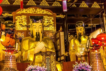 China, Shanghai, Huangpu, Statue of General Huo Guang at the Temple of the Town God