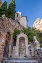 Fototapeta na wymiar France, Provence, near Gorges du Verdon, Moustier-Sainte-Marie,medieval church located in the mountain top