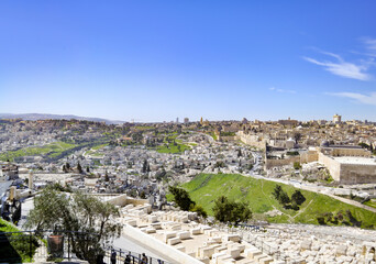 Panoramic view to Jerusalem Old city and the Temple Mount, Dome of the Rock and Al Aqsa Mosque from the Mount of Olives in Jerusalem, Israel