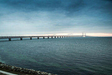 Fototapeta na wymiar Sunset at the Öresund Bridge