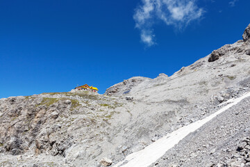 Val Zebrù - Valtellina (IT) - Rifugio V° Alpini