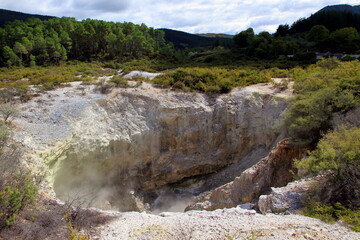 Fototapeta na wymiar Scenic view of the Thunder Crater - Waiotapu Thermal Wonderland, New Zealand