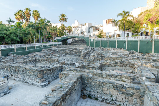 Excavation of Roman ruins, in the middle of a town