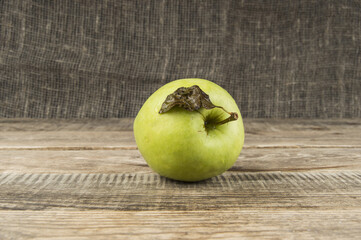green apple