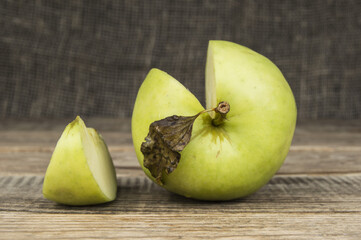 green apple