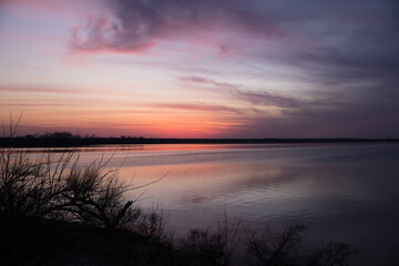 Fototapeta na wymiar Lake Sky at Twilight