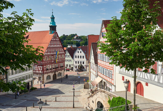 Backnang an der Murr: Marktplatz mit Historischem Rathaus