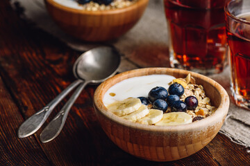 Granola with Banana and Blueberry.