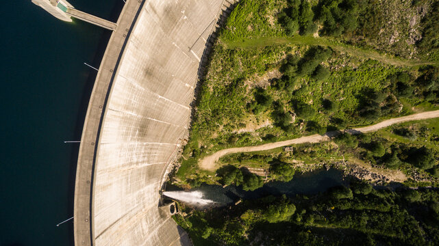 Aerial view of Dam of Vilarinho da Furna on Rio Homem, Portugal