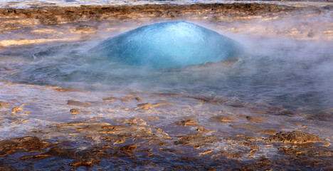 Strokkur geysir turquois