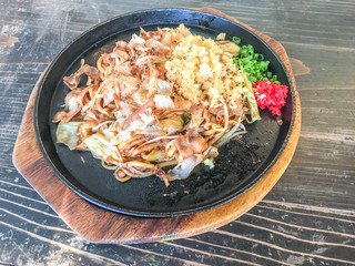 Yakisoba with pork