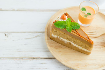 Thai tea cake desert food 