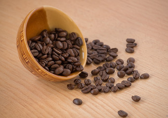 seed coffee in cup tilt.