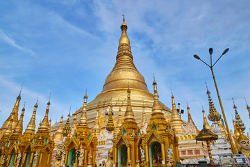 Fototapeta premium Shwedagon Paya pagoda Myanmer famous sacred place and tourist attraction landmark.Yangon, Myanmar