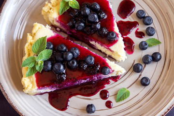 Cheesecake with blueberries