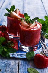 Cold strawberry soup