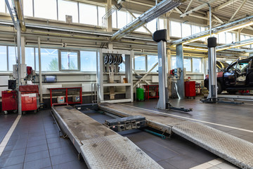Cars for repair service station