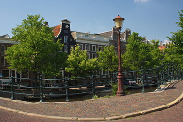 An der Gracht in Amsterdam