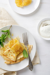 Pancakes with honey comb