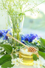 Obraz na płótnie Canvas Honey in glass jars