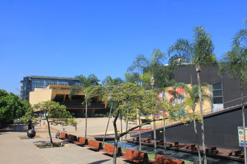 Fototapeta premium Arquitectura, Parque de los Deseos. Medellín, Colombia.