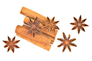 Obraz na płótnie Canvas Star anise and cinnamon sticks herb isolates on white back ground