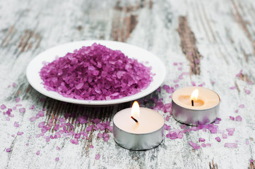 Obraz na płótnie Canvas Massage salt with candles