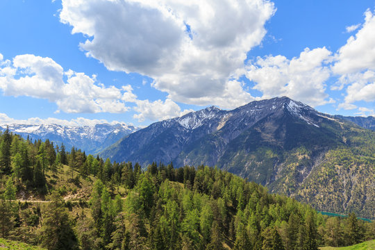 Berg Seekar an einem sonnigen Sommertag in &Ouml;sterreich mit Achensee