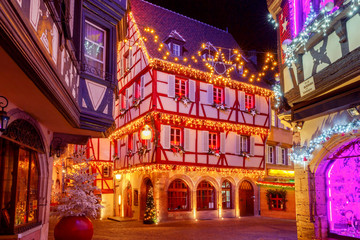 French city Colmar on Christmas Eve. - obrazy, fototapety, plakaty