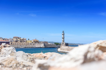 Obraz premium Beautiful view from shore to white lighthouse in port