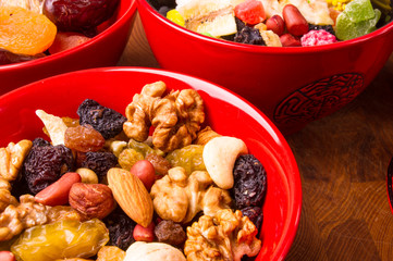 dried and fresh fruits