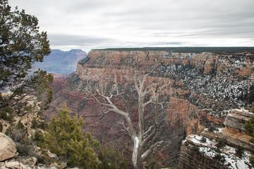 view over the grand canyon from the south rim part