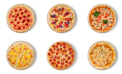 Six pizzas différentes pour le menu. Cuisine traditionnelle italienne. Pizzas à la viande avec mozzarella, salami, saucisses, pepperoni et jambon. Le troisième numéro-Pizza quatre fromages.