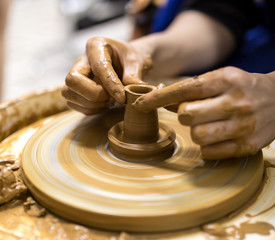 Molding with pottery