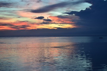 Obraz na płótnie Canvas sunset/ sunrise