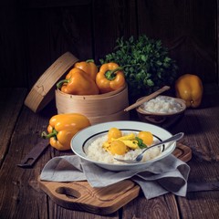 chicken in a curry cream sauce