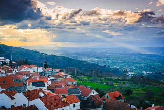 Folgosinho Bilder Durchsuchen 82 Archivfotos, und