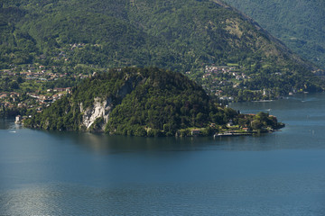 Panoramic view of Lake Como_the promontory of Bellagio